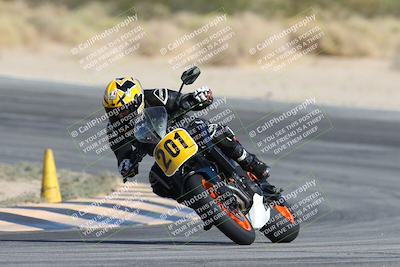 media/Nov-16-2025-Race Pace (Sun) [[8c5fa54630]]/Non Verified Riders (1st 20 Minutes)/2-Turn 10 (1010am)/